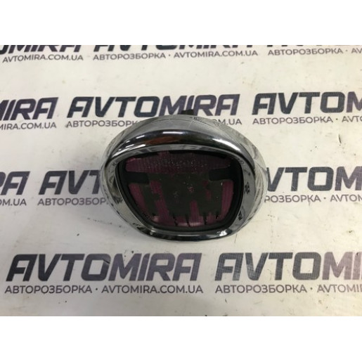Кнопка відкривання кришки багажника Fiat Punto 2009-2011 735579354
